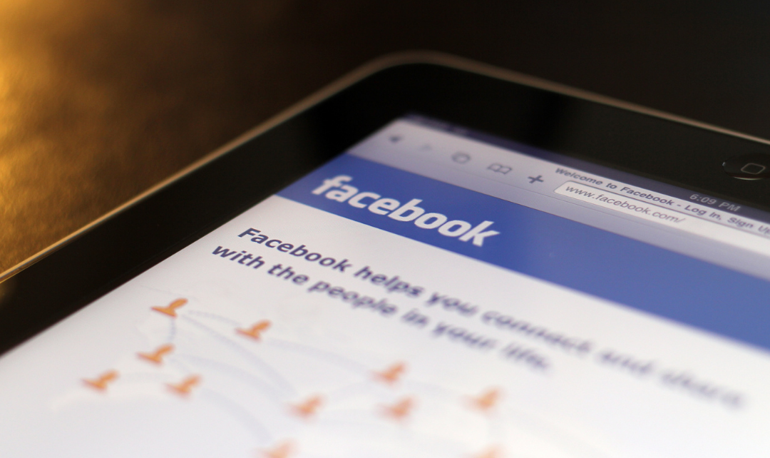 Facebook: Perfis Pessoais e Páginas de Negócios